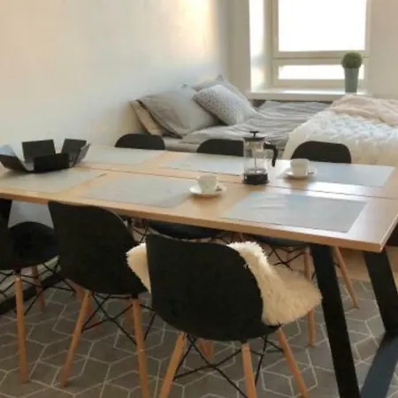 Scandinavian Sweet 1br Heart Of 18 Huoneisto